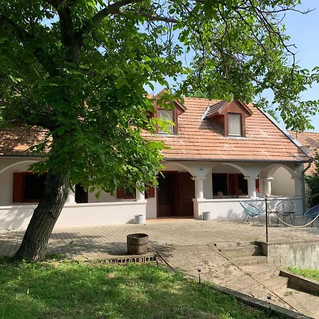 Hortenzias Haz Holiday home *